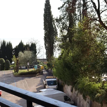 Monika 208 * Garda (Verona)